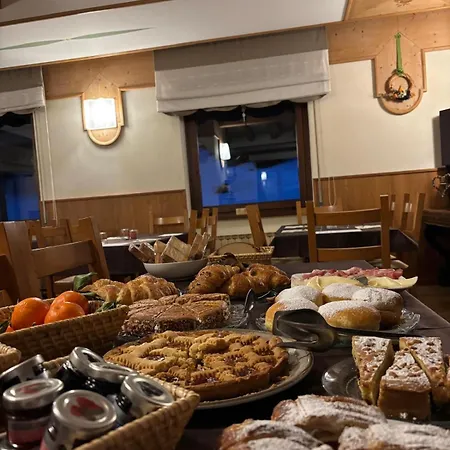 Monte Coston Lastebasse