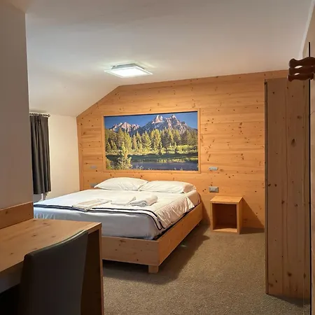 Monte Coston Hotel *